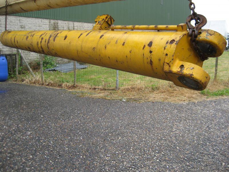 Demag AC 265 Cylindrar