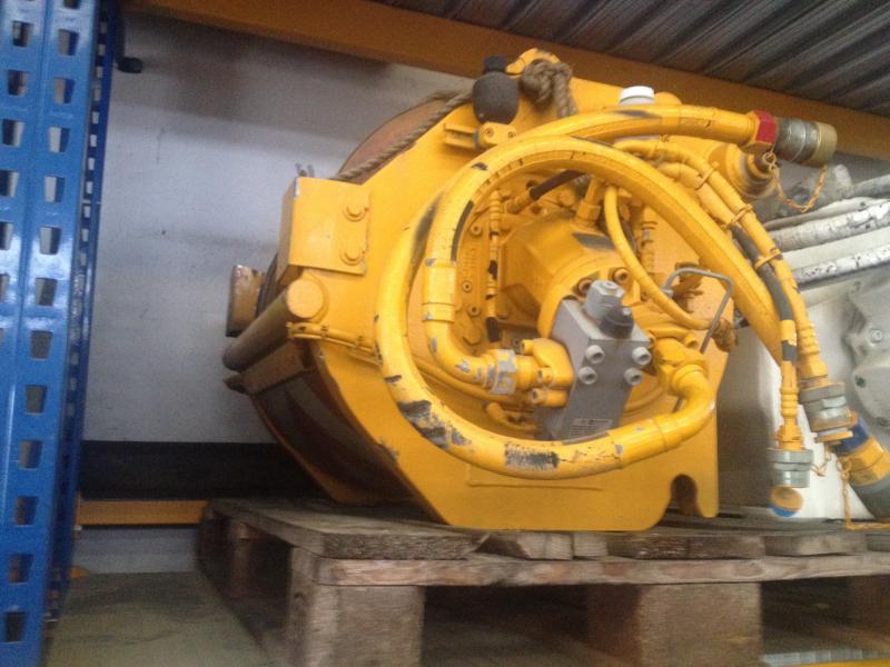 Liebherr LTM 1070 Лебедки