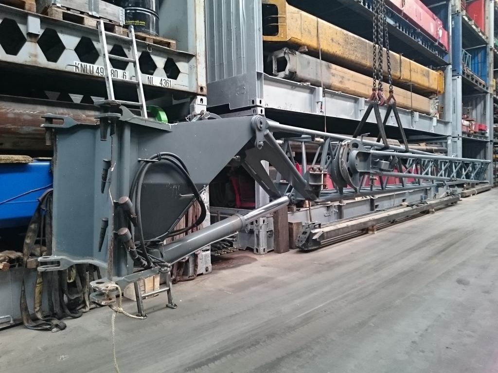 Grove GMK 3055 wysiegnik