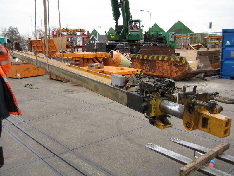 Liebherr LTM 1090-2 κύλινδροι