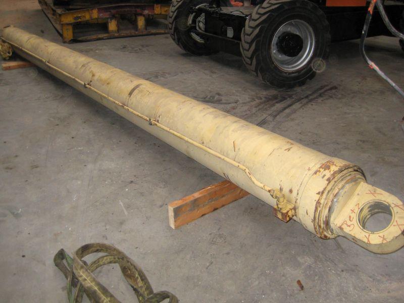 Demag AC 435 Cilinders