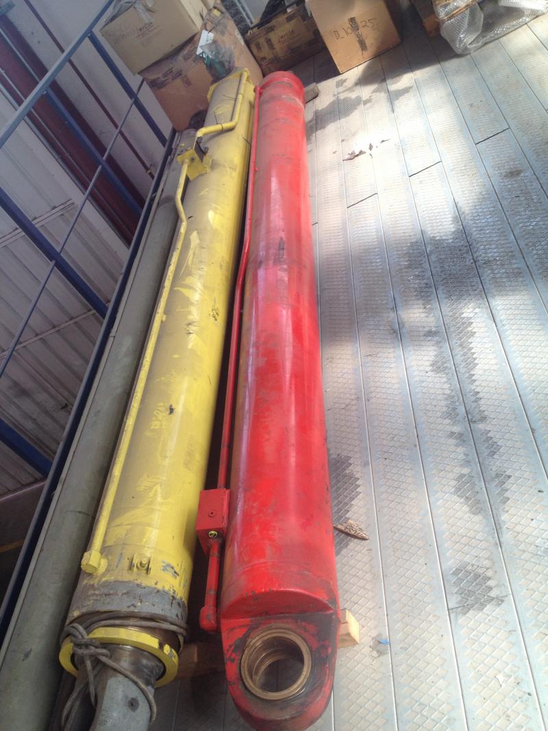 Faun ATF 90 Zylinder