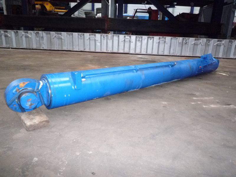 Grove GMK 3050 Цилиндры