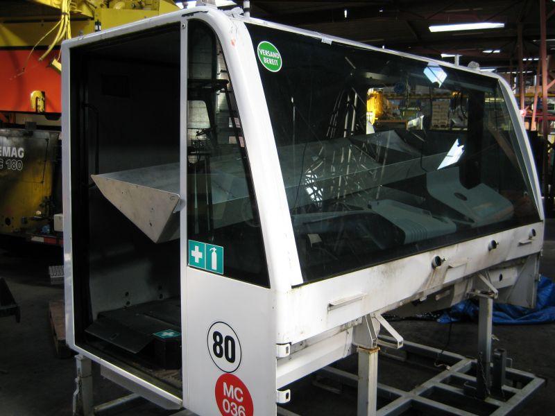 Demag AC 100 Кабины