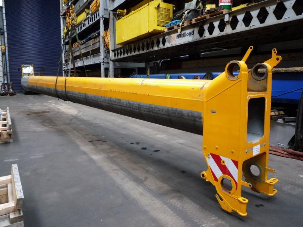 Liebherr LTM 1160-5.1 Secções de lança
