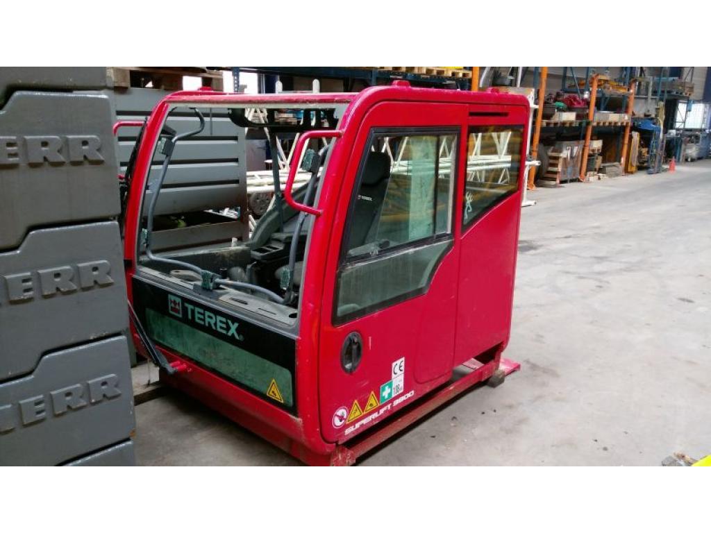 Demag CC 3800  Kabine