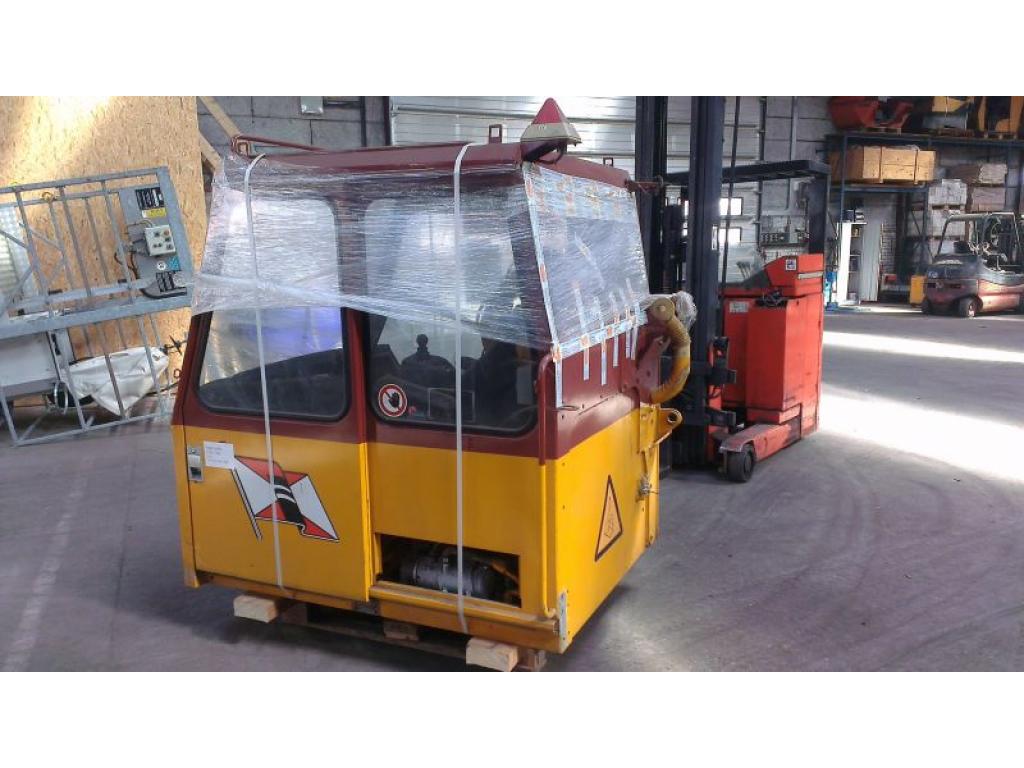 Liebherr LTM 1300-1 kabina