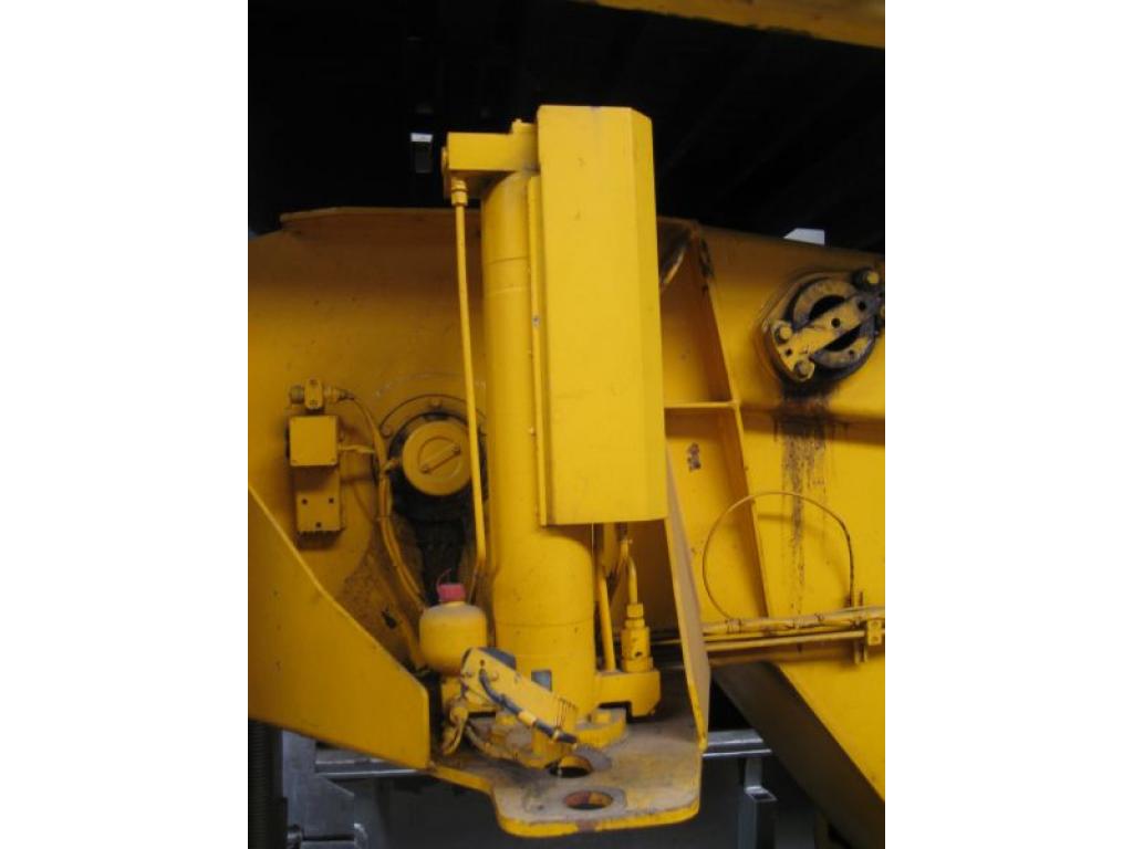 Cilinders Liebherr LTM 1090-2