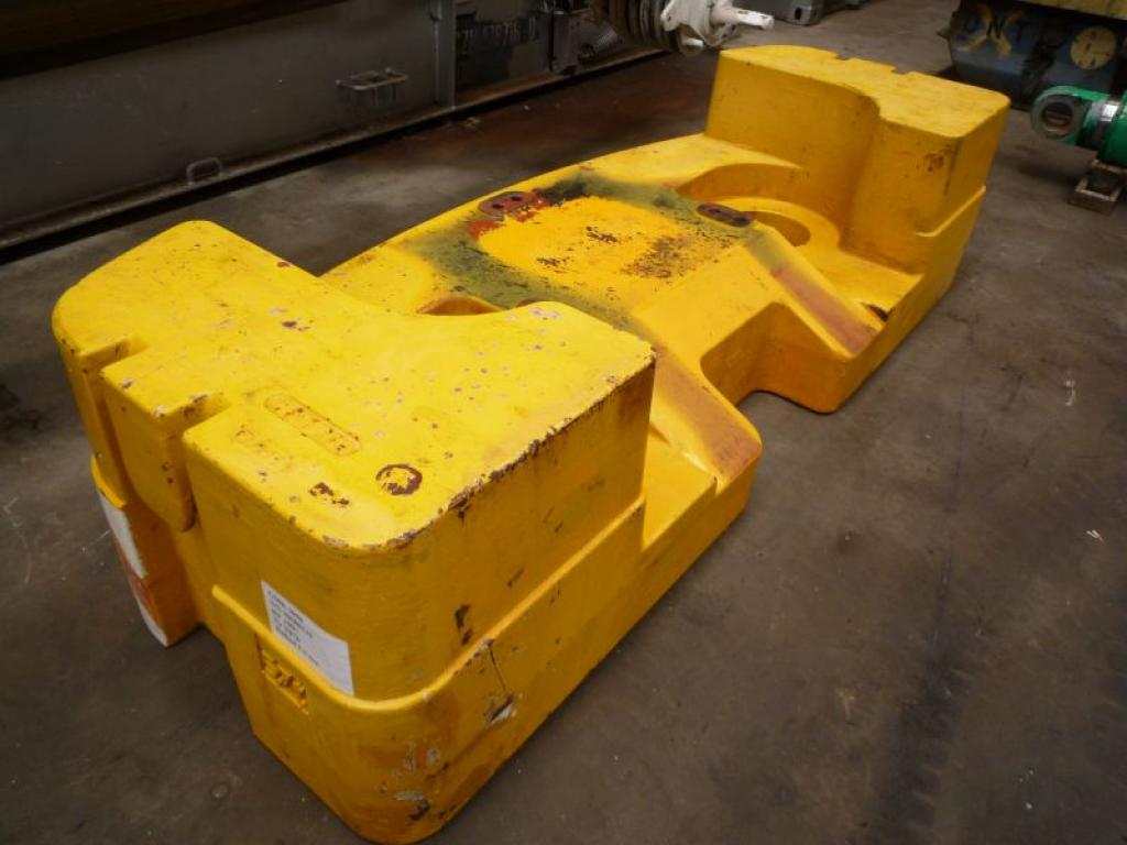 Grove GMK 3050 przeciwwaga / obcizniki