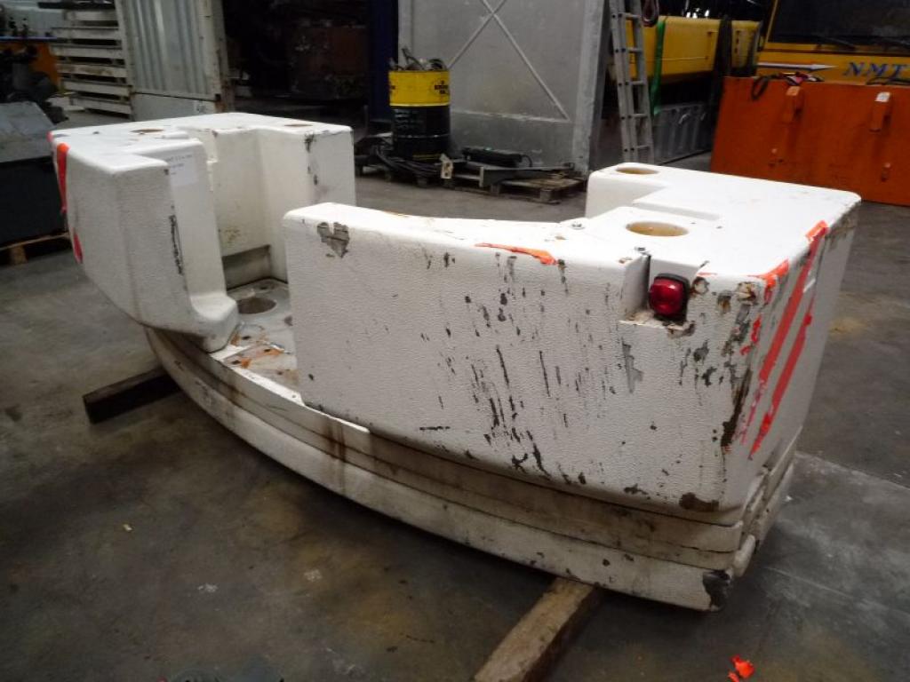 Liebherr LTM 1045-3.1 αντίβαρο