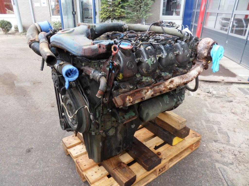 Mercedes OM 422 A Motori