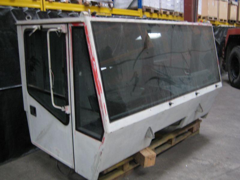 Demag AC 155  Kabine