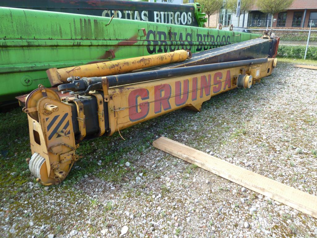 Boom Sections Krupp KMK 2025 