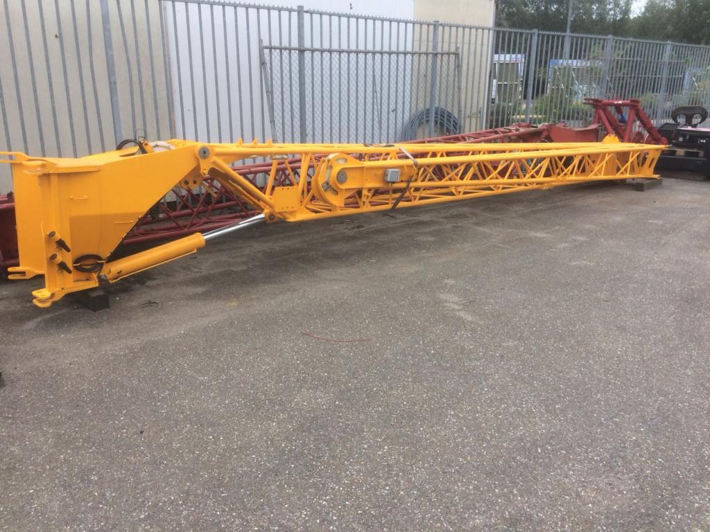 JIB's Grove GMK 3055 