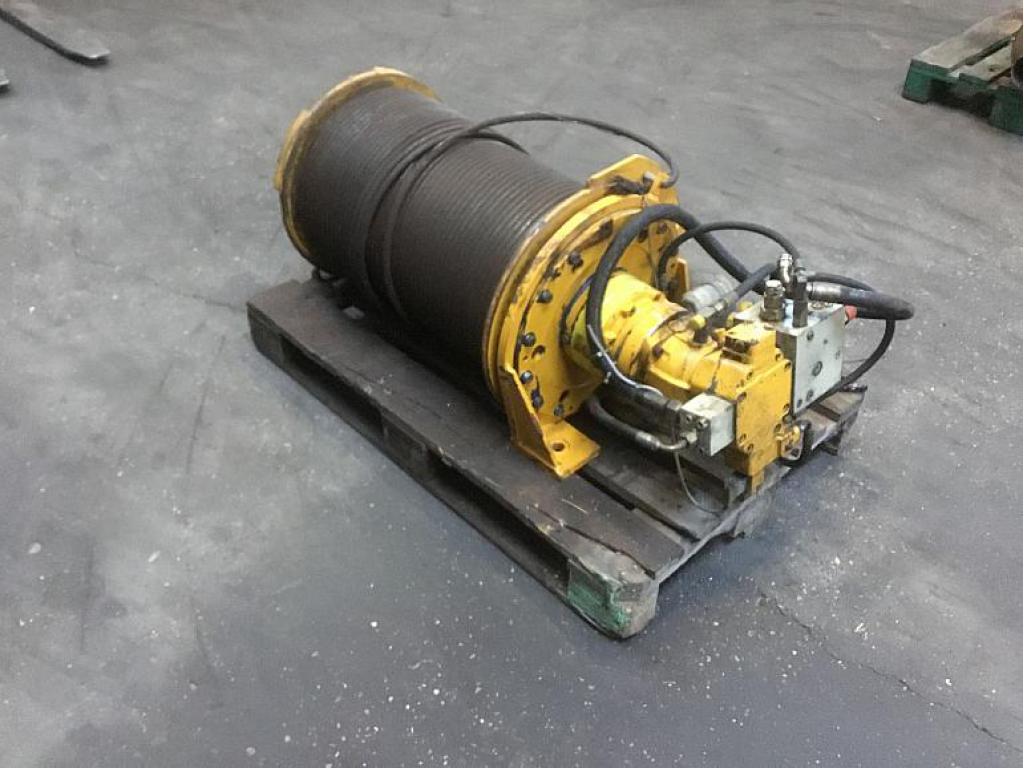 Winches Spierings SK 477 AT 4 