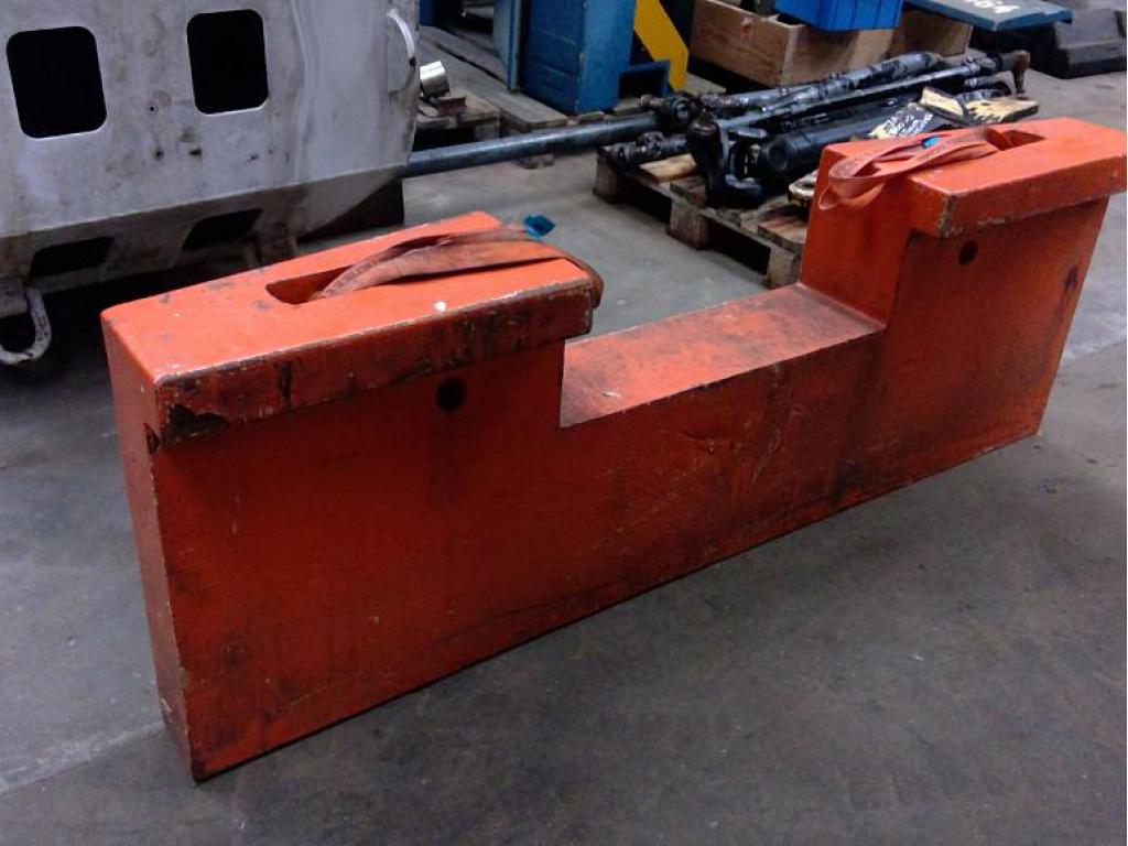 Counterweight Spierings SK 598 AT 5 