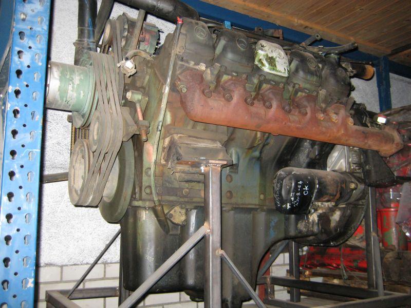Mercedes OM 403 Motori