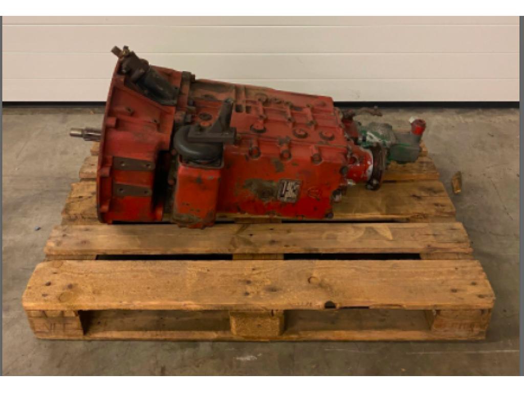 Gearboxes ZF AK 6-70-3 