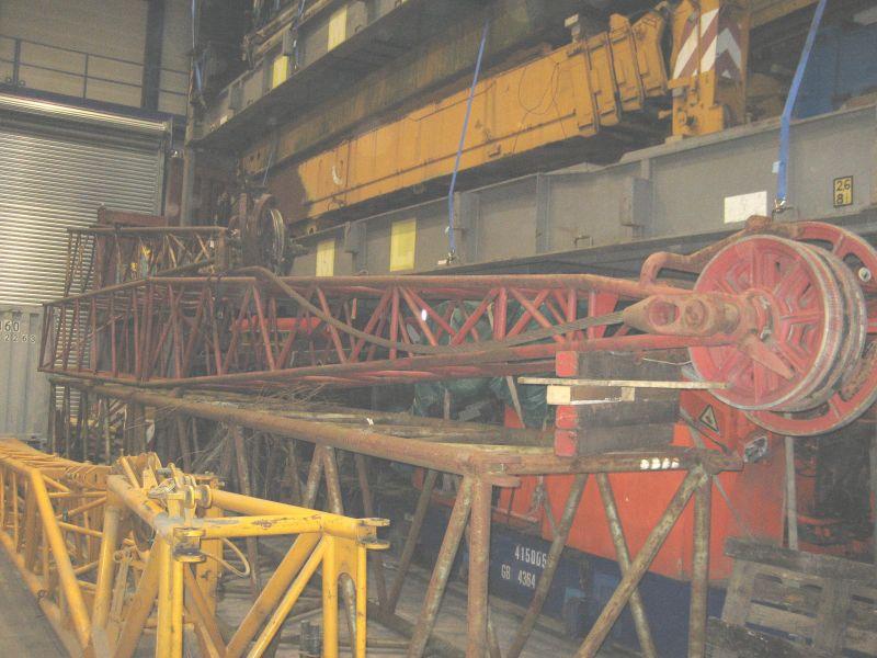 JIB's Demag TC 400 