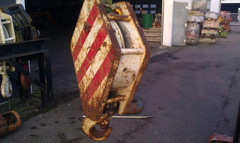 Demag 40 Ton Gancio / Bozzelli