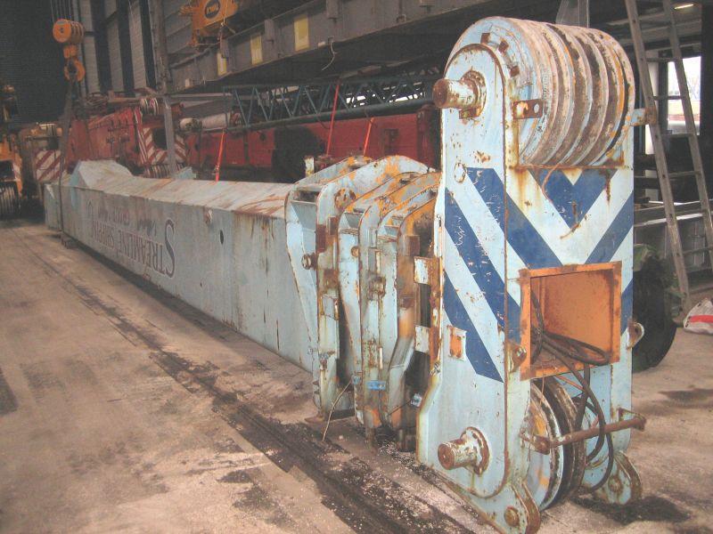 Liebherr LT 1090 Secções de lança