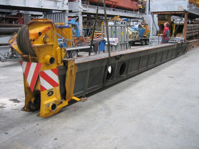 Grove AT 880 Secções de lança