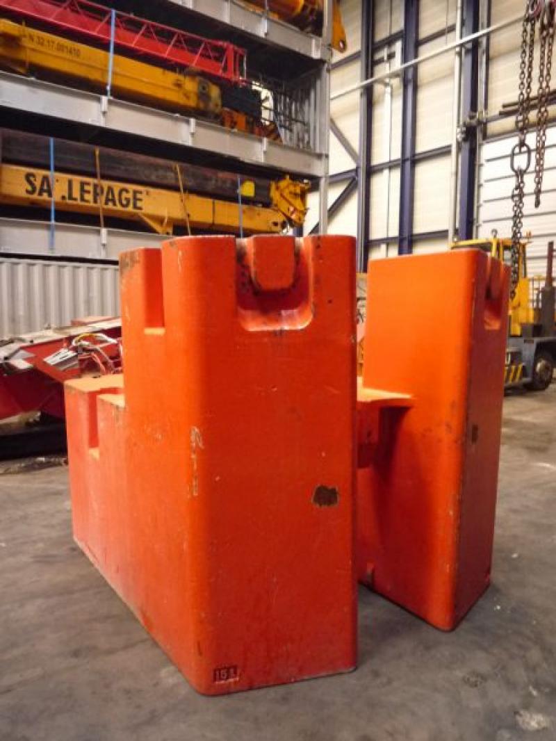 Grove GMK 6300 Gegengewicht