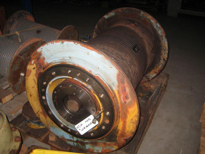 Liebherr LT 1090 Лебедки