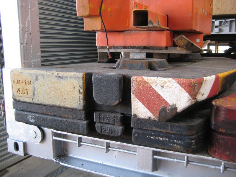 Counterweight Liebherr LTM 1090-2 