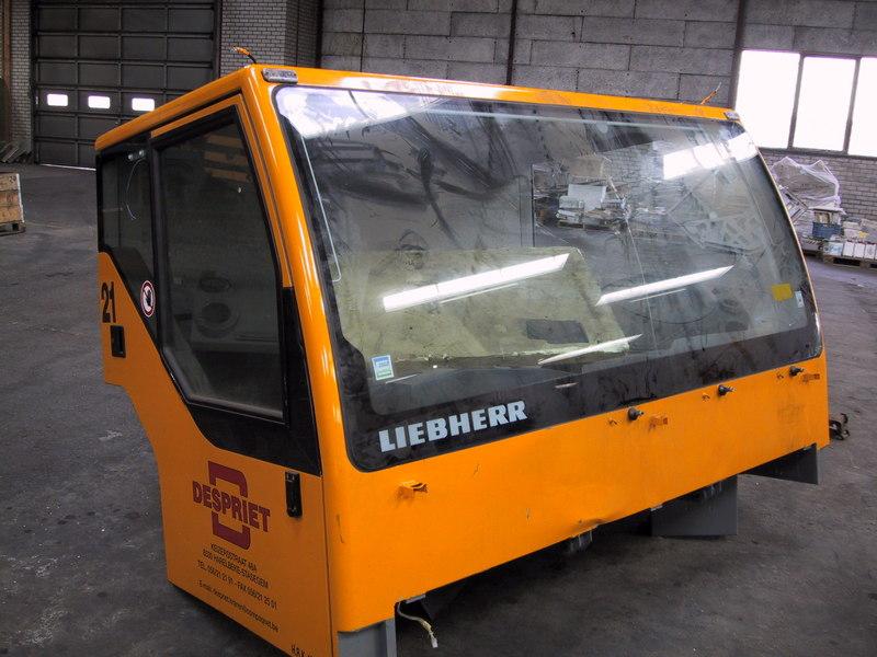 Liebherr LTM 1060-2 Cabines