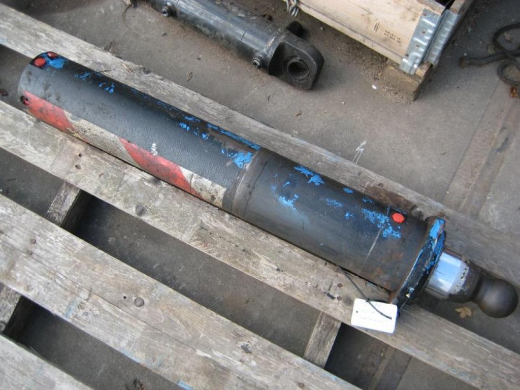 Liebherr LTM 1070-4 Stabilizzatori