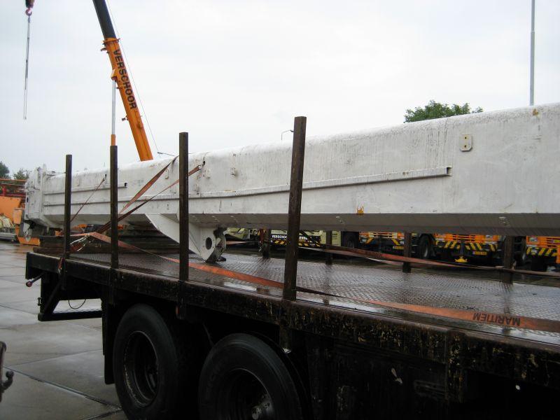 Liebherr LTM 1050-1 Secções de lança