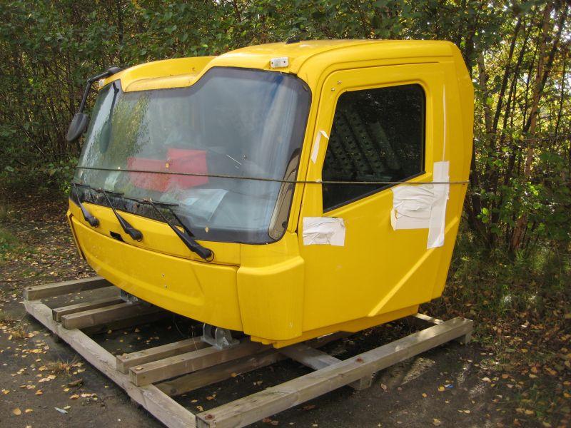 Grove GMK 6300 Cabins