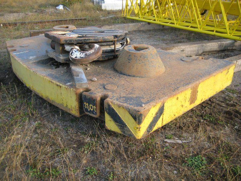 Liebherr LTM 1160-2 Counterweight