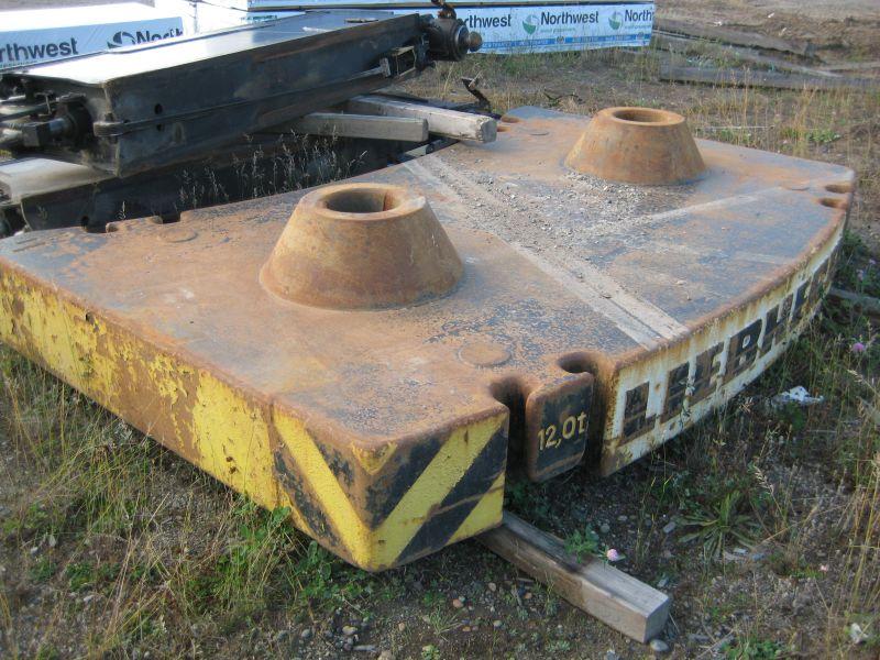 Liebherr LTM 1160-2 Counterweight