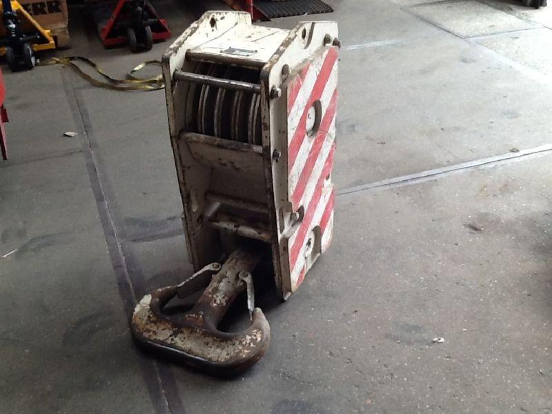 Hookblocks Demag 80 Ton