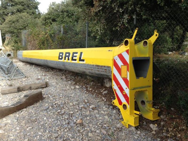 Liebherr LTM 1100-4.2 Secções de lança