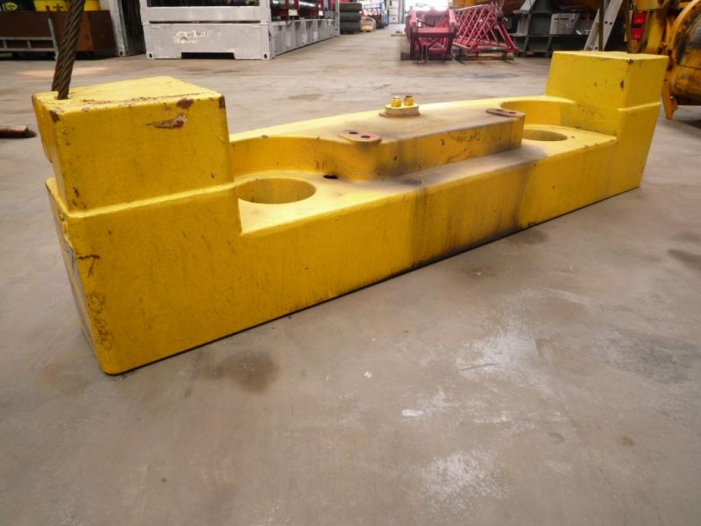 Grove GMK 2035 Contre poids