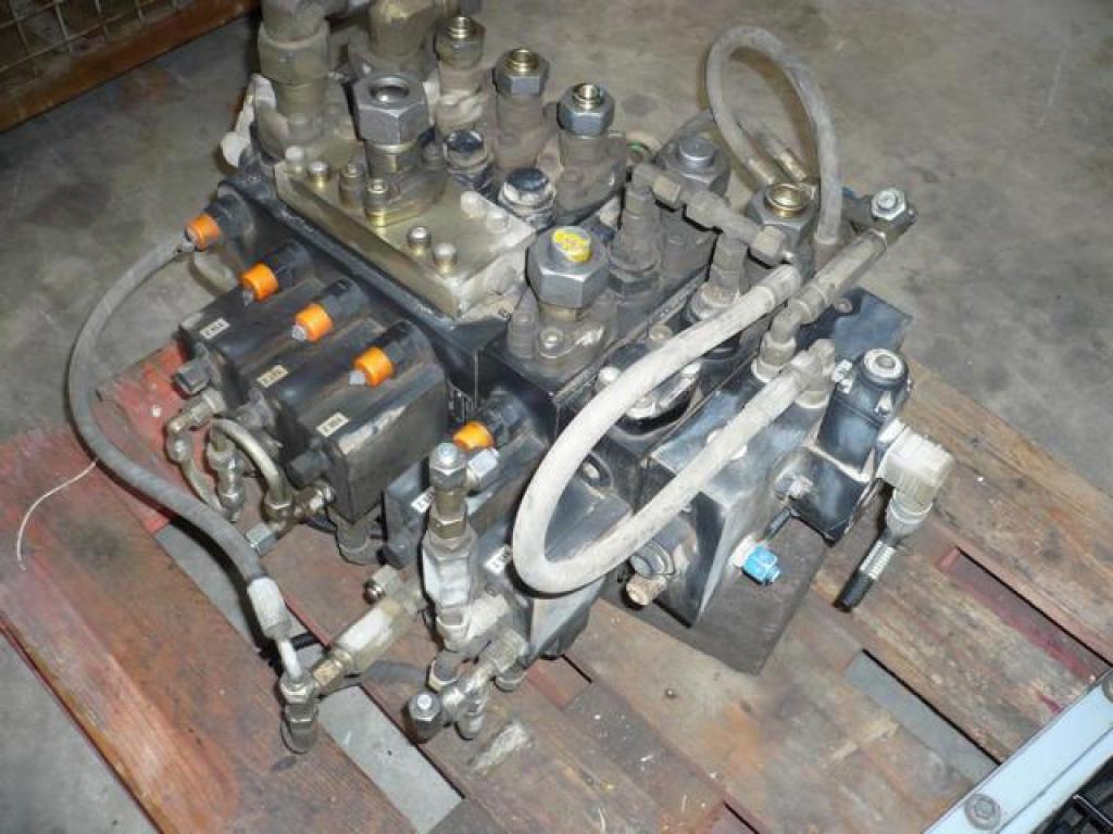 Demag AC 80-1 Sistemi idraulici