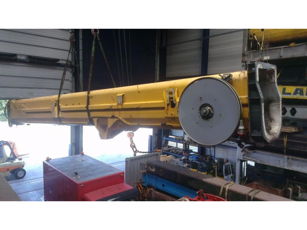 Grove GMK 3055 Secções de lança