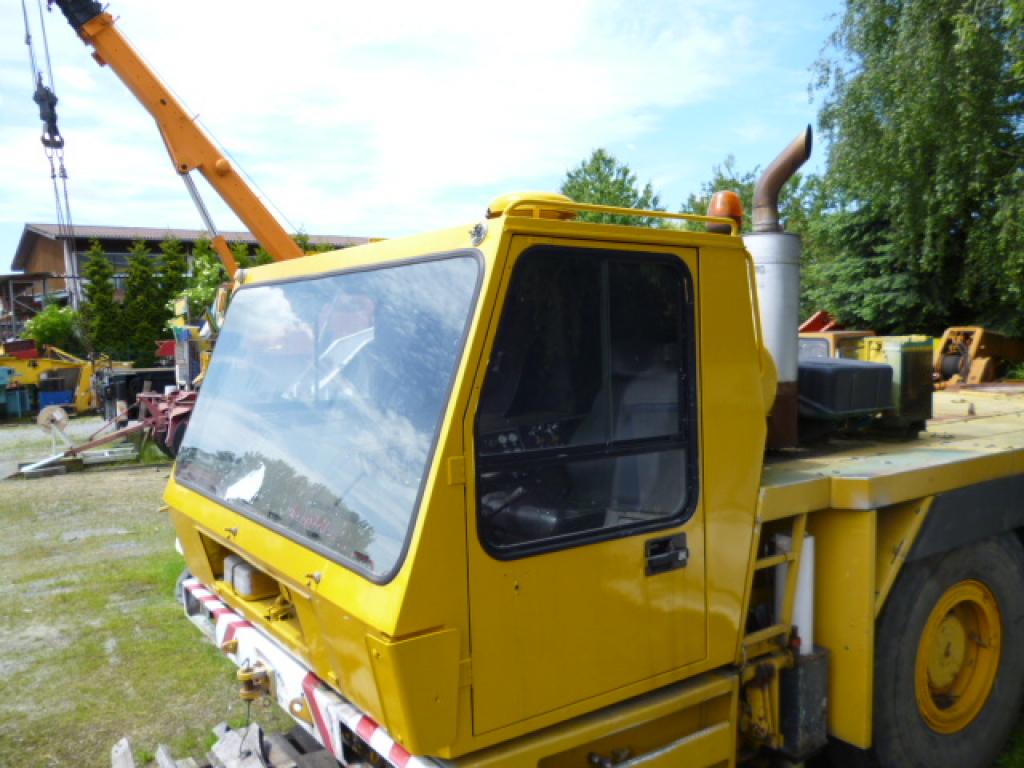 Krupp KMK 4080 Cabinas