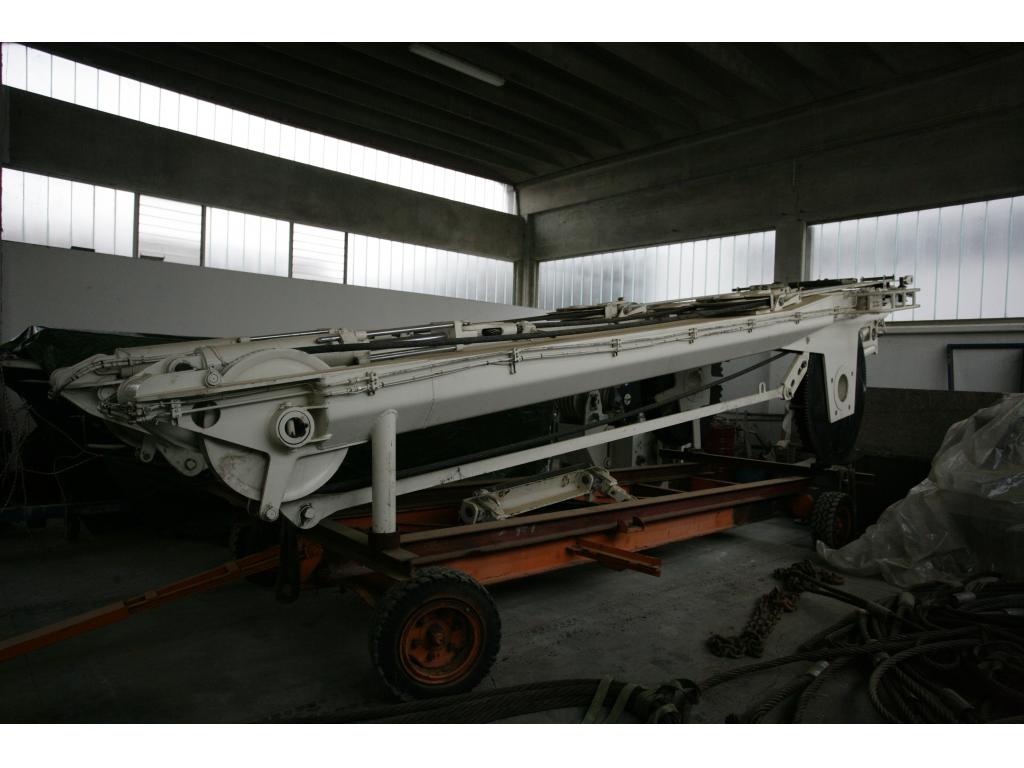 JIB's Demag AC 350 