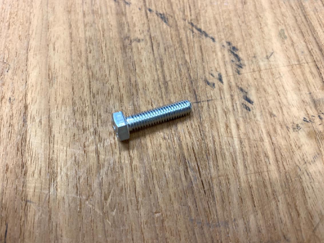 7126151253 Grove RT 540E CAP SCREW, M6 X 25MM HEX HEAD 