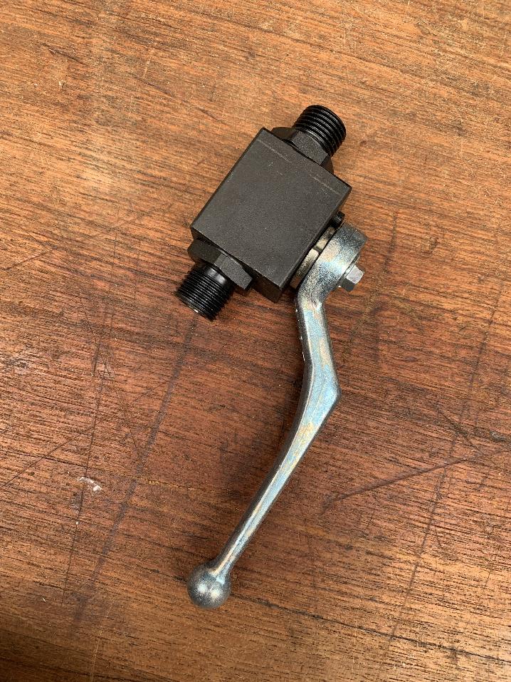 551772 Grove GMK 6300 BLOCK-TYPE BALL COCK