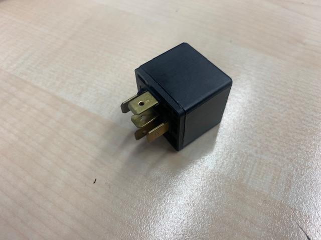 0556247 Grove GMK 4080-1 RELAY