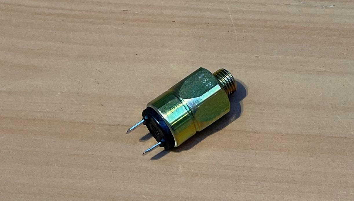 1924984 Grove GMK 3050 DIAPHRAGM PRESSURE SWITCH