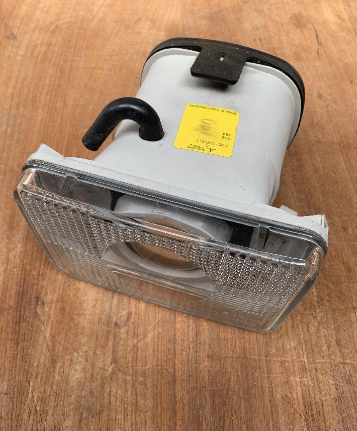 1927326 Grove GMK 5100 PES-HEADLIGHT-INSERT, LEFT