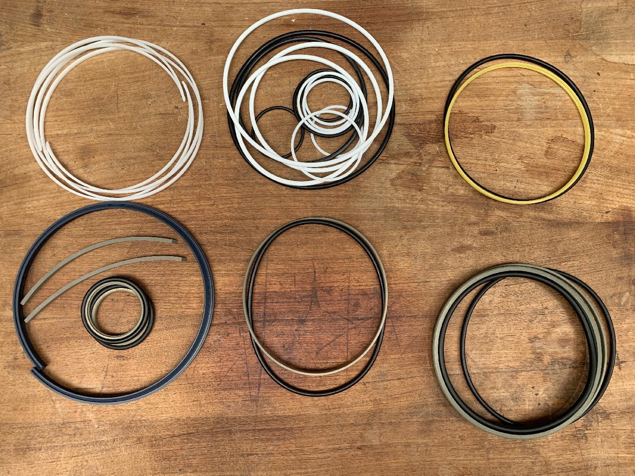 1927582 Krupp KMK 4070 GASKET SET FOR TELESCOPE CYL