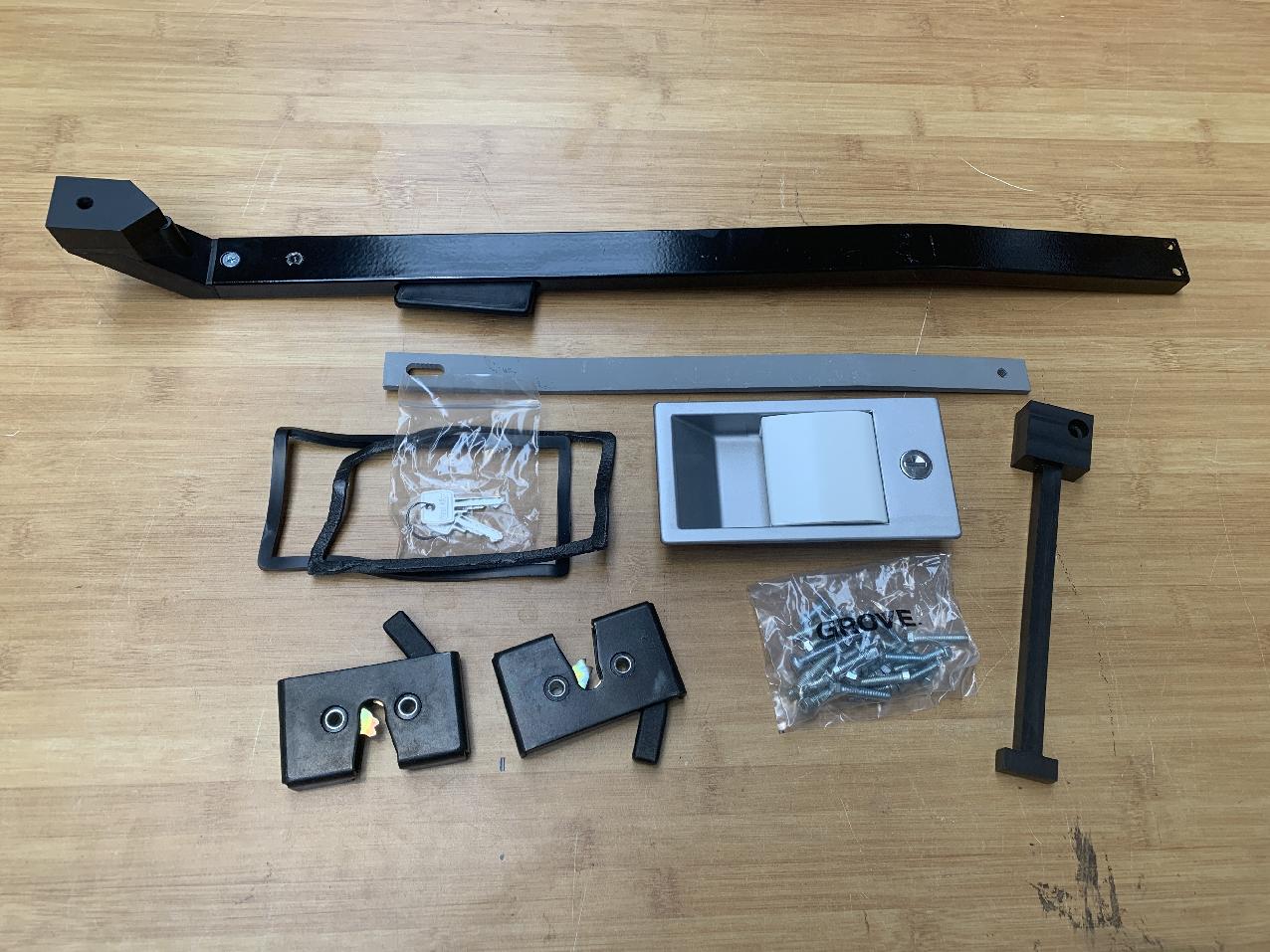 2311100 Grove GMK 5200 LOCK FOR SLIDING DOOR