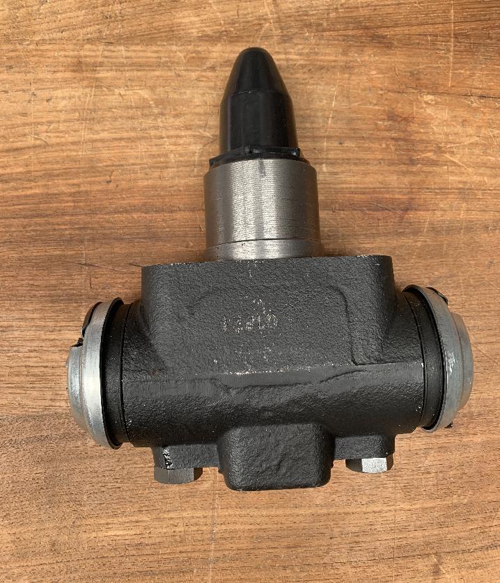 1369704 Krupp KMK 3045 EXPANDER UNIT